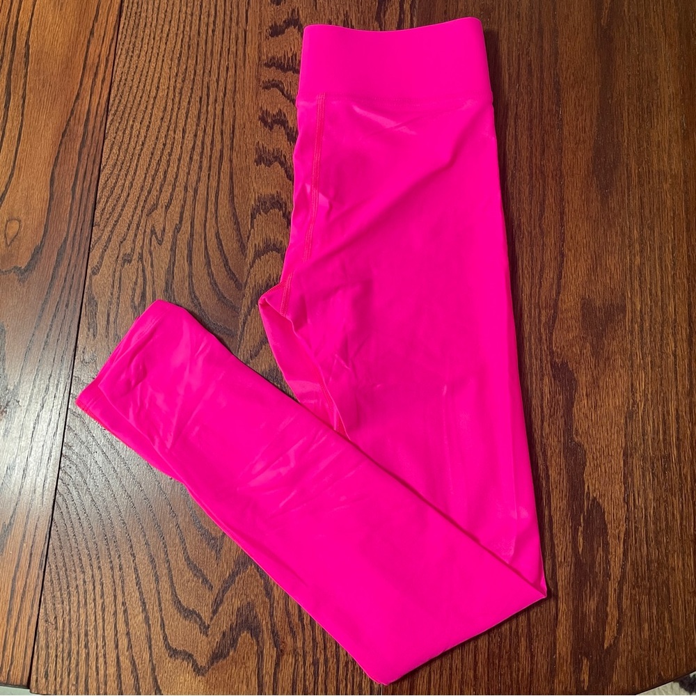NWOT Carbon38 Takara legging neon pink